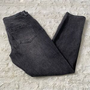 Blank NYC Women's Size 27 Black Wash The Rivingston High Rise Tapered Jeans